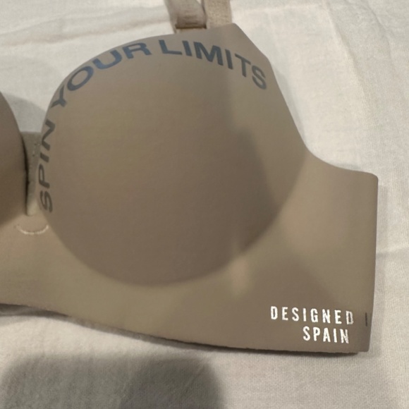 Bra - Picture 11 of 16